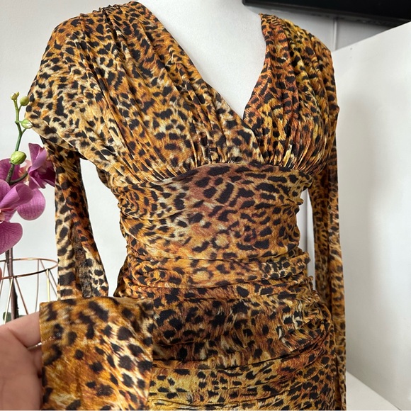 FUZZI Jean Paul Gaultier Dress Long Sleeve Ruched
Cheetah Print - Picture 3 of 11